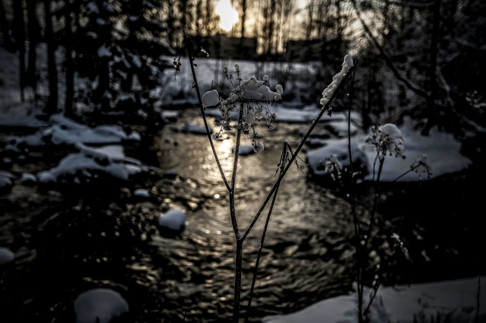 Sunset at April – Kun aurinko laskee